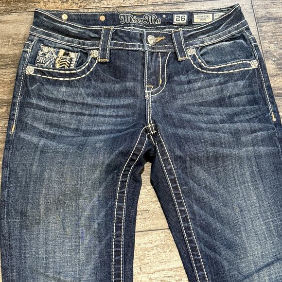 Miss Me Jeans Womens 26 Blue Signature Boot MK 324 Embroidered Distressed‎ Denim - Picture 3 of 15
